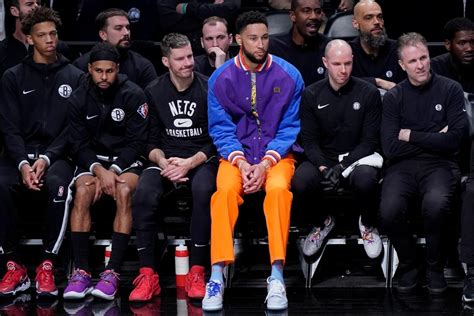 ben simmons outfit on bench.